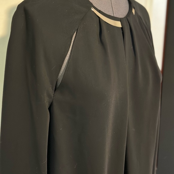 Rachel Roy Black Long Sleeve Blouse with Silver Metal Collar Detail. Size Medium - Picture 1 of 6